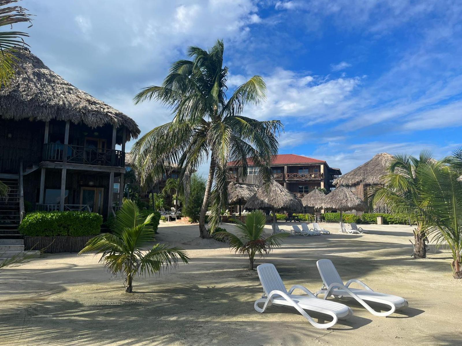 Captain Morgan'S Retreat San Pedro  Exterior foto