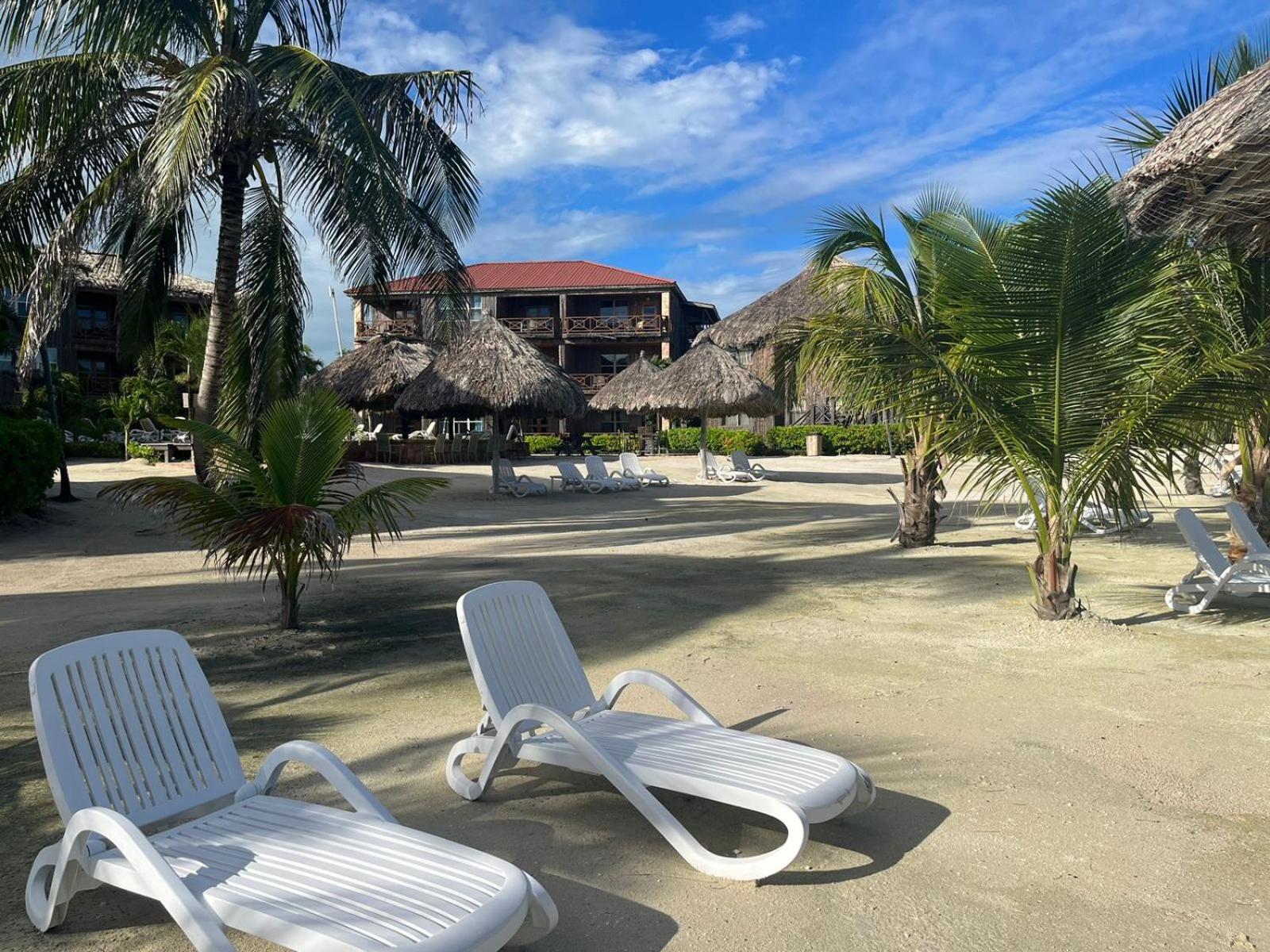 Captain Morgan'S Retreat San Pedro  Exterior foto